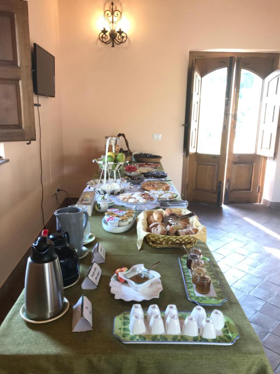 Agriturismo San Leonardello Buitenkant foto